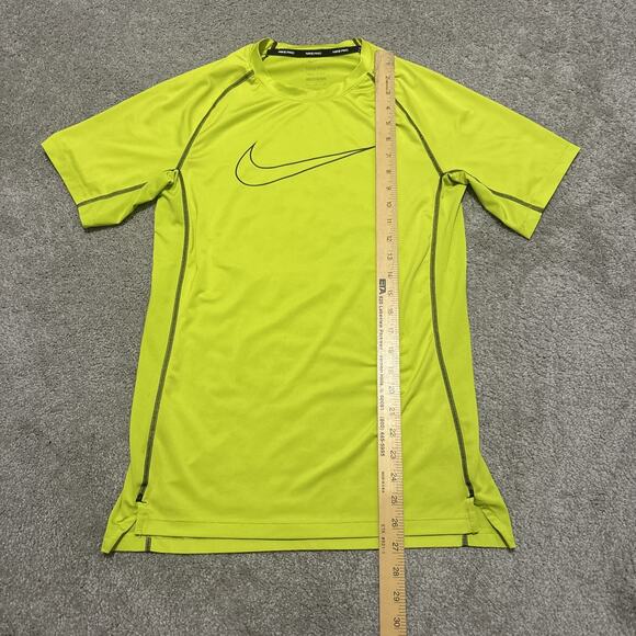 Nike Men's Size Small Pro Short Sleeve Shirt Neon Yellow - Picture 4 of 5